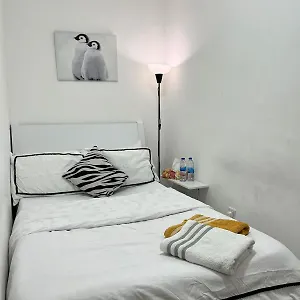 Homestay Tanih Place, Abu Dhabi